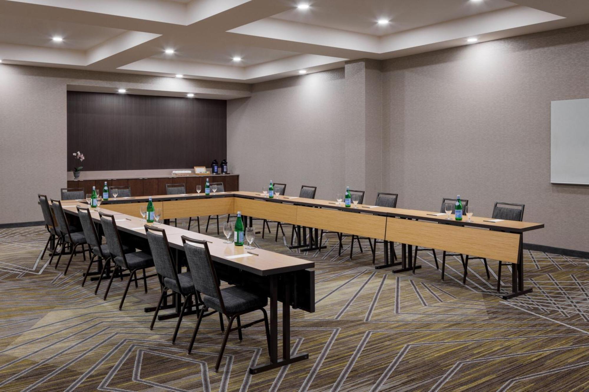 Courtyard By Marriott Prince George Dış mekan fotoğraf