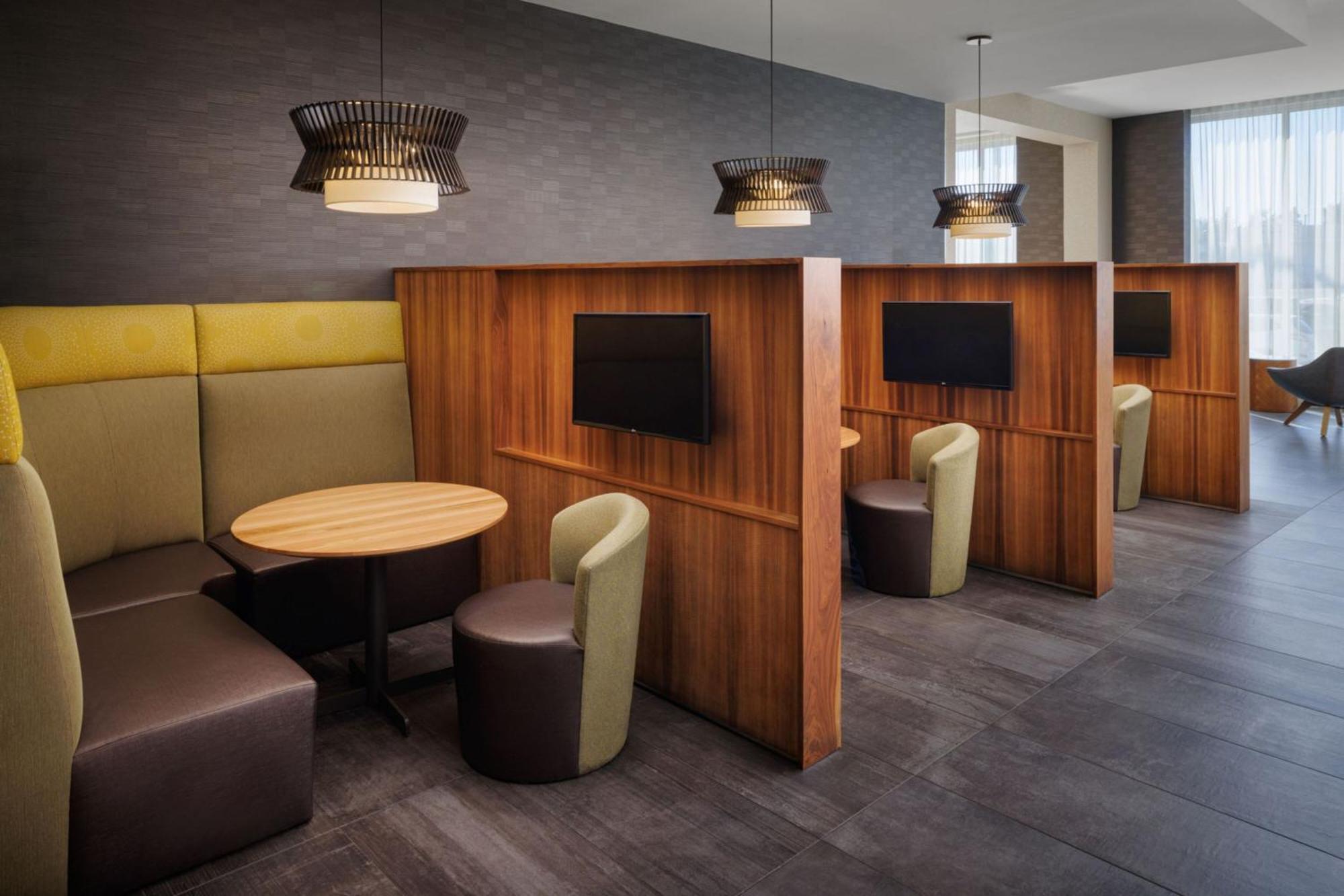 Courtyard By Marriott Prince George Dış mekan fotoğraf