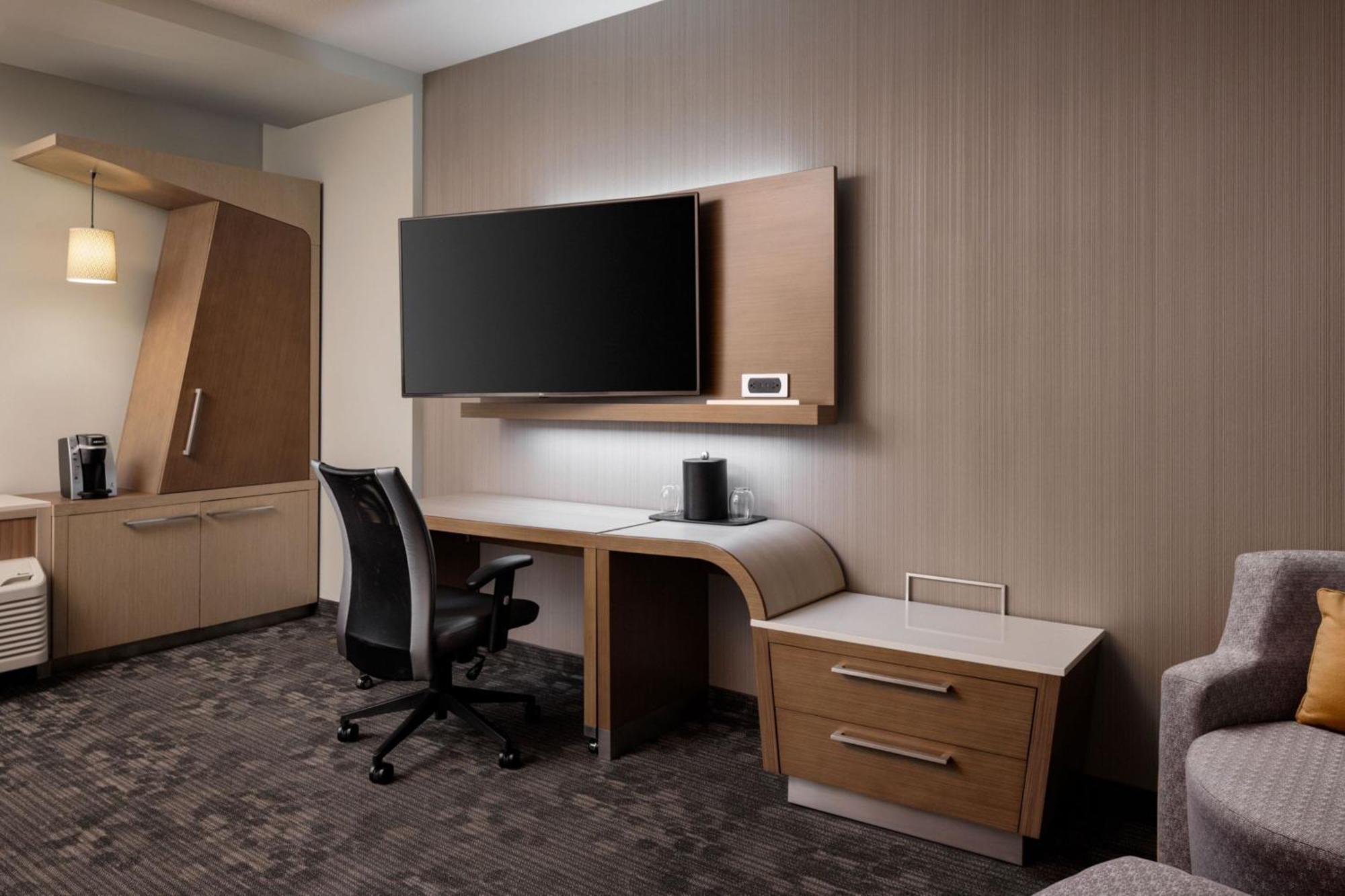 Courtyard By Marriott Prince George Dış mekan fotoğraf